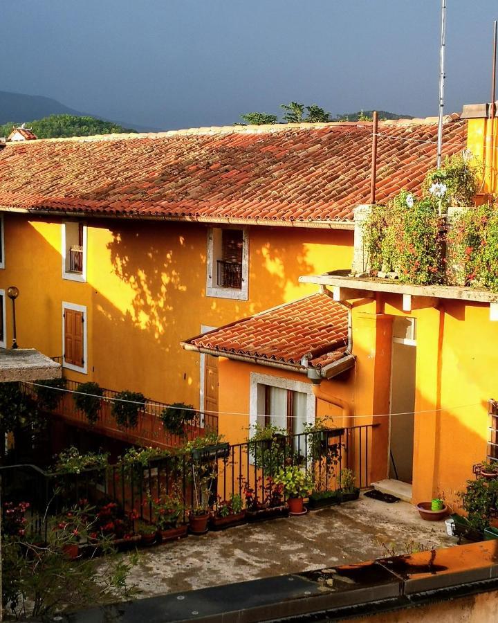 Appartment & Rooms Secondopiano Cividale Del Friuli Bagian luar foto